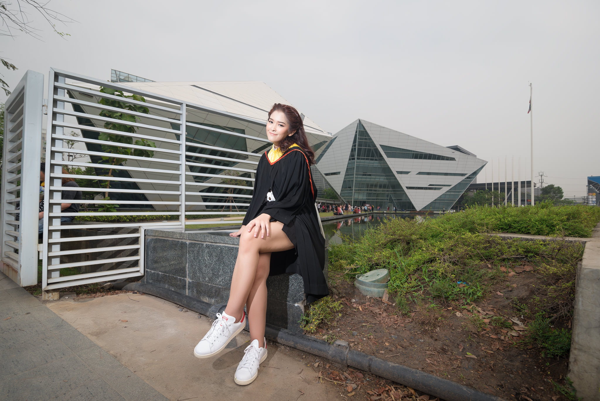 รับถ่ายรูปงานรับปริญญามหาวิทยาลัยกรุงเทพ