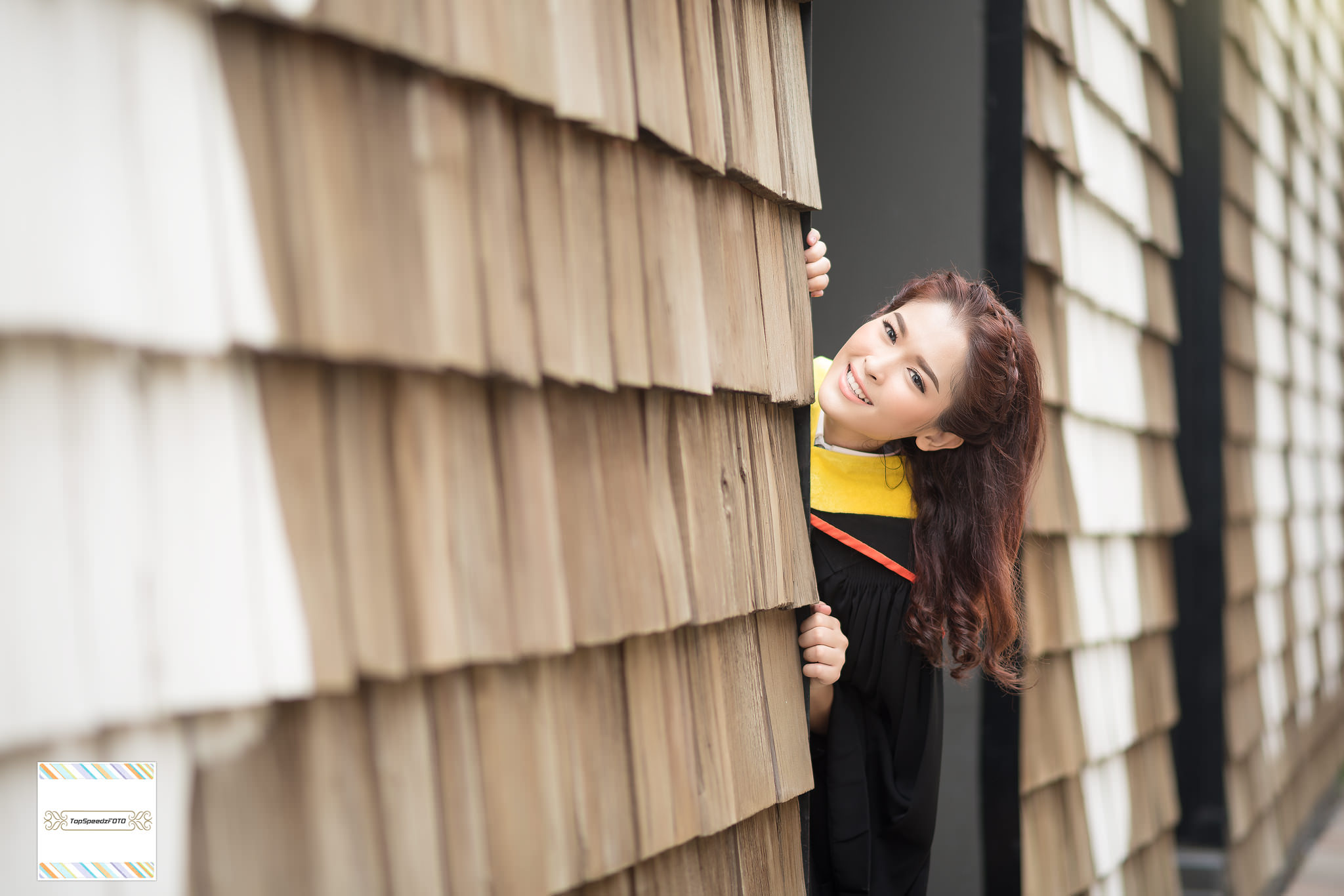 รับถ่ายรูปงานรับปริญญามหาวิทยาลัยกรุงเทพ