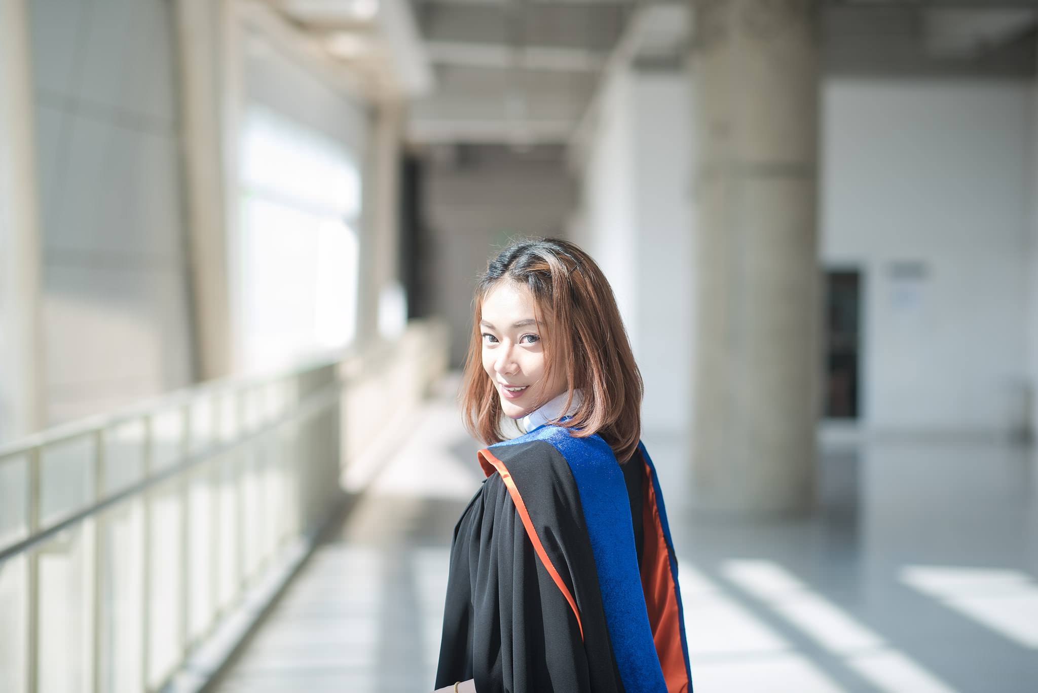 รับถ่ายรูปงานรับปริญญามหาวิทยาลัยกรุงเทพ