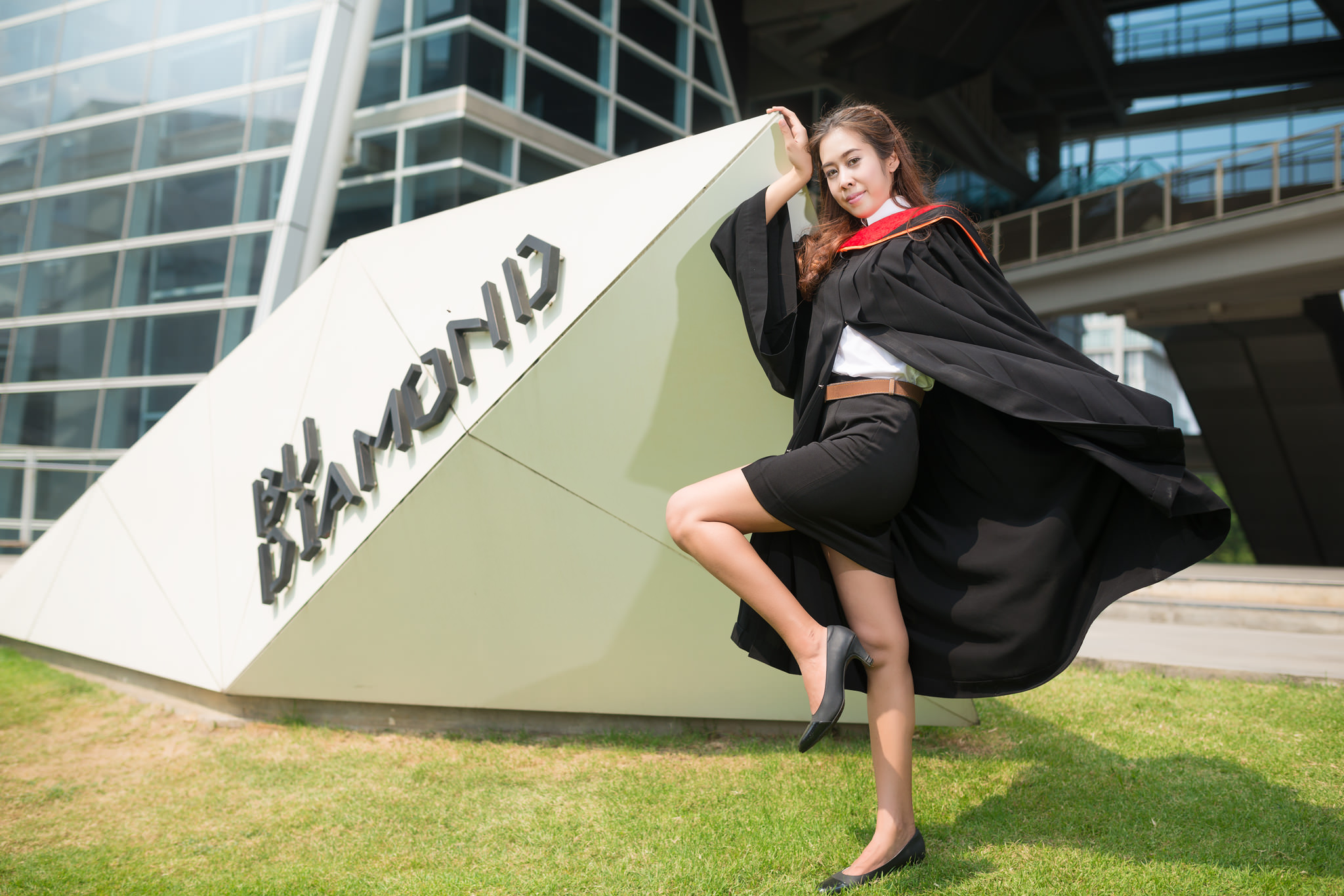 รับถ่ายรูปงานรับปริญญามหาวิทยาลัยกรุงเทพ