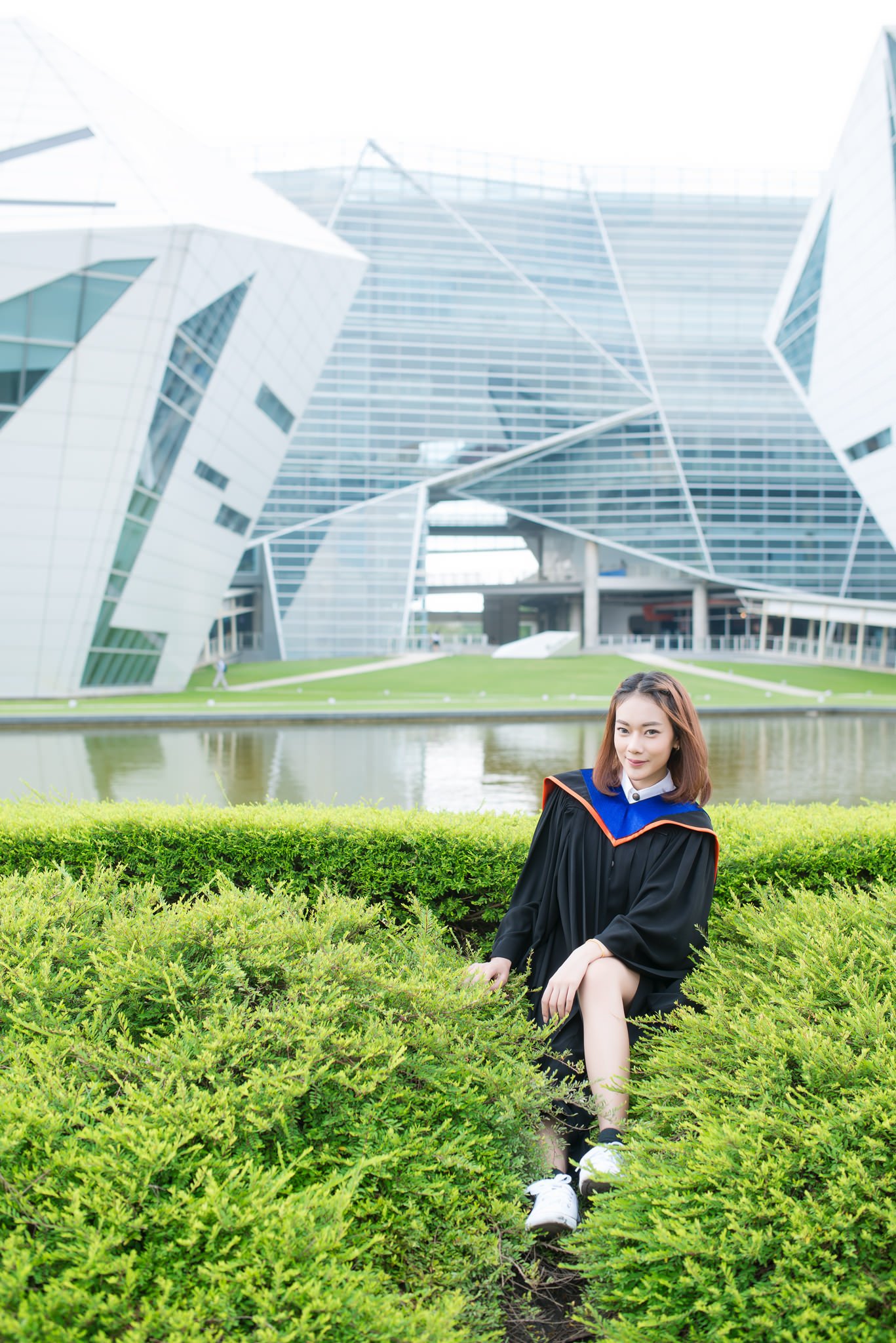 รับถ่ายรูปงานรับปริญญามหาวิทยาลัยกรุงเทพ