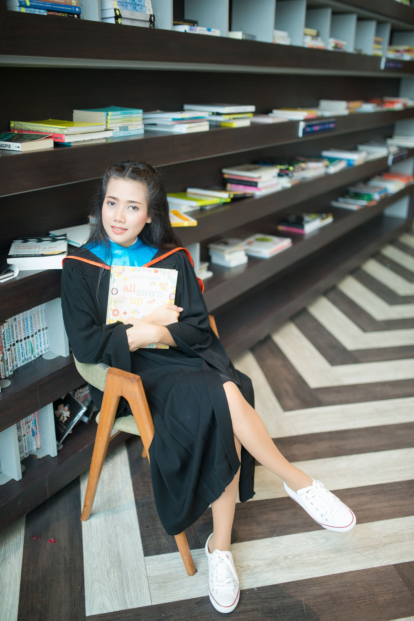 รับถ่ายรูปงานรับปริญญามหาวิทยาลัยกรุงเทพ