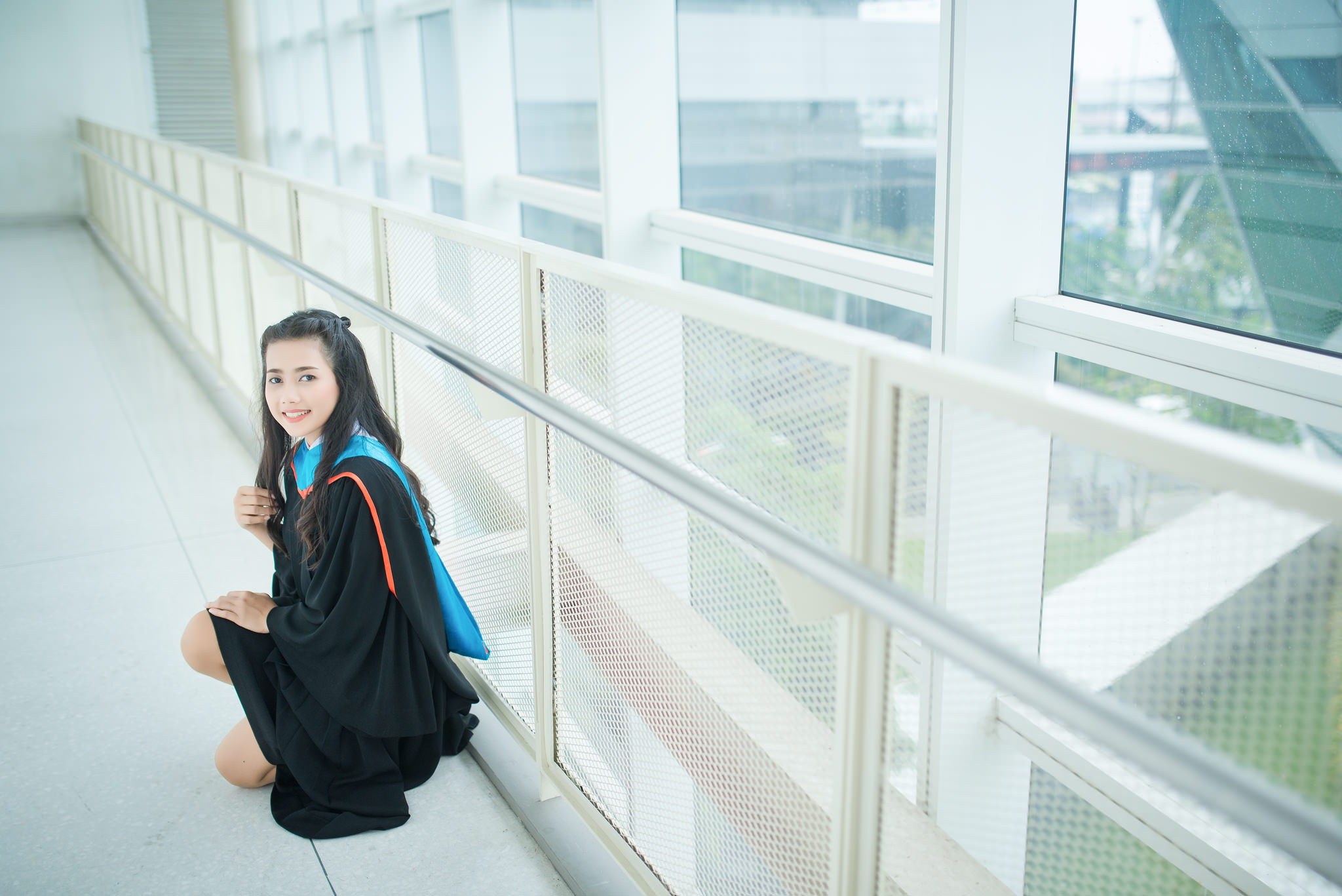 รับถ่ายรูปงานรับปริญญามหาวิทยาลัยกรุงเทพ