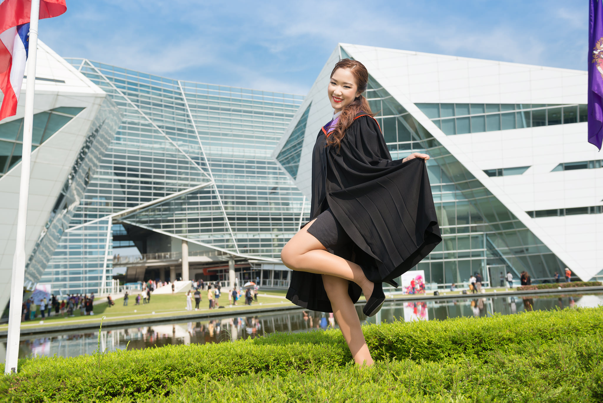 รับถ่ายรูปงานรับปริญญามหาวิทยาลัยกรุงเทพ