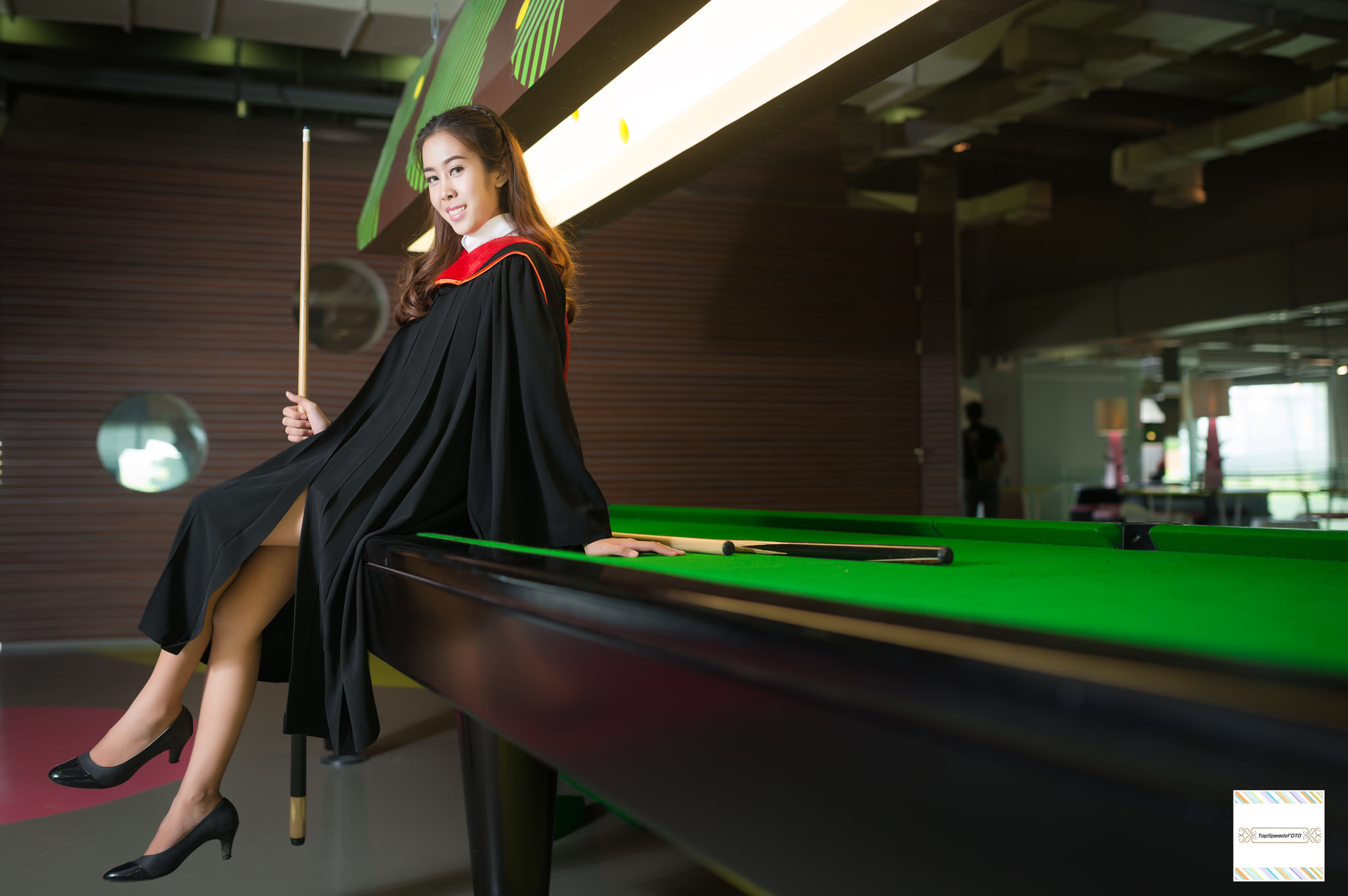 รับถ่ายรูปงานรับปริญญามหาวิทยาลัยกรุงเทพ