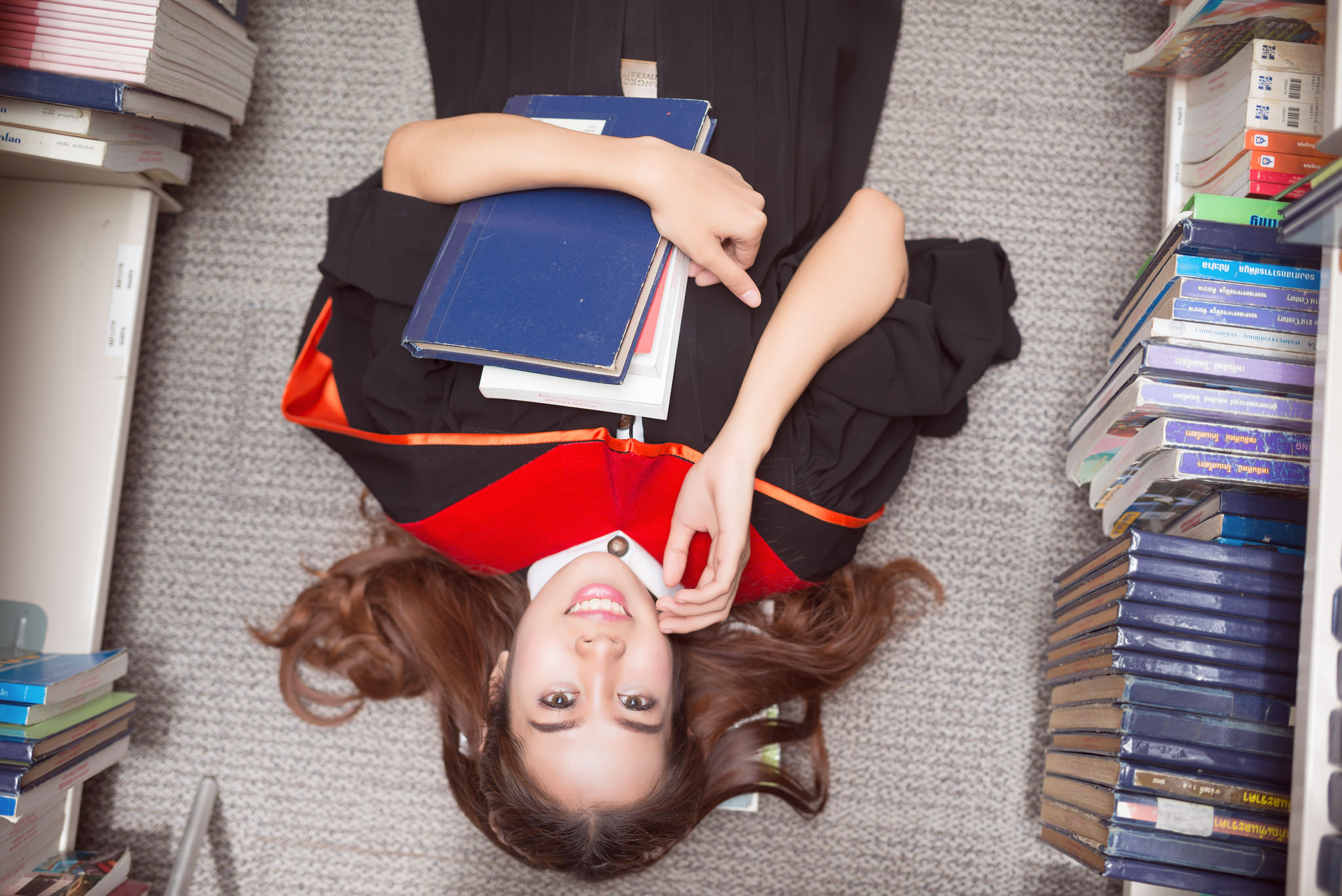 รับถ่ายรูปงานรับปริญญามหาวิทยาลัยกรุงเทพ