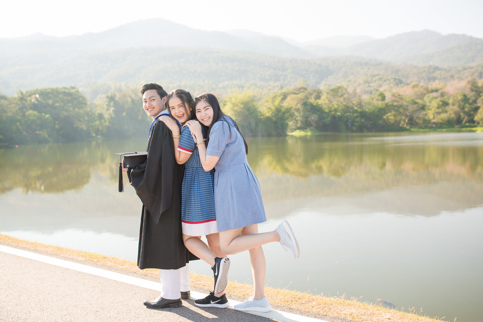 รับถ่ายรูปงานรับปริญญามหาวิทยาลัยเชียงใหม่