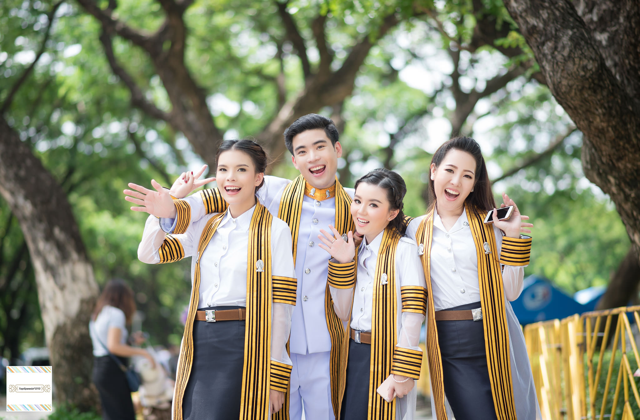 รับถ่ายรูปงานรับปริญญาจุฬาลงกรณ์มหาวิทยาลัย