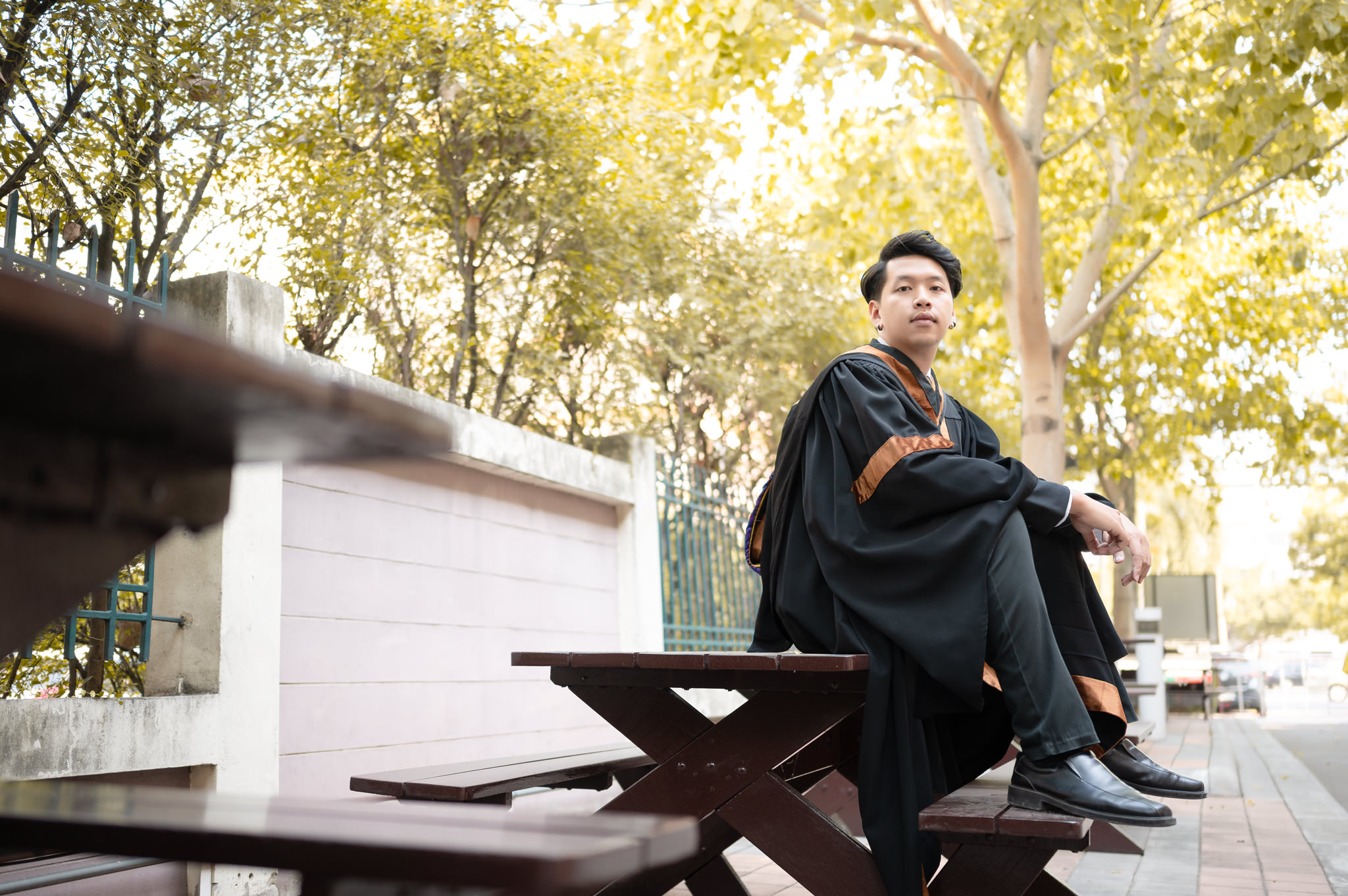 รับถ่ายรูปปริญญามหาวิทยาลัยธุรกิจบัณฑิตย์