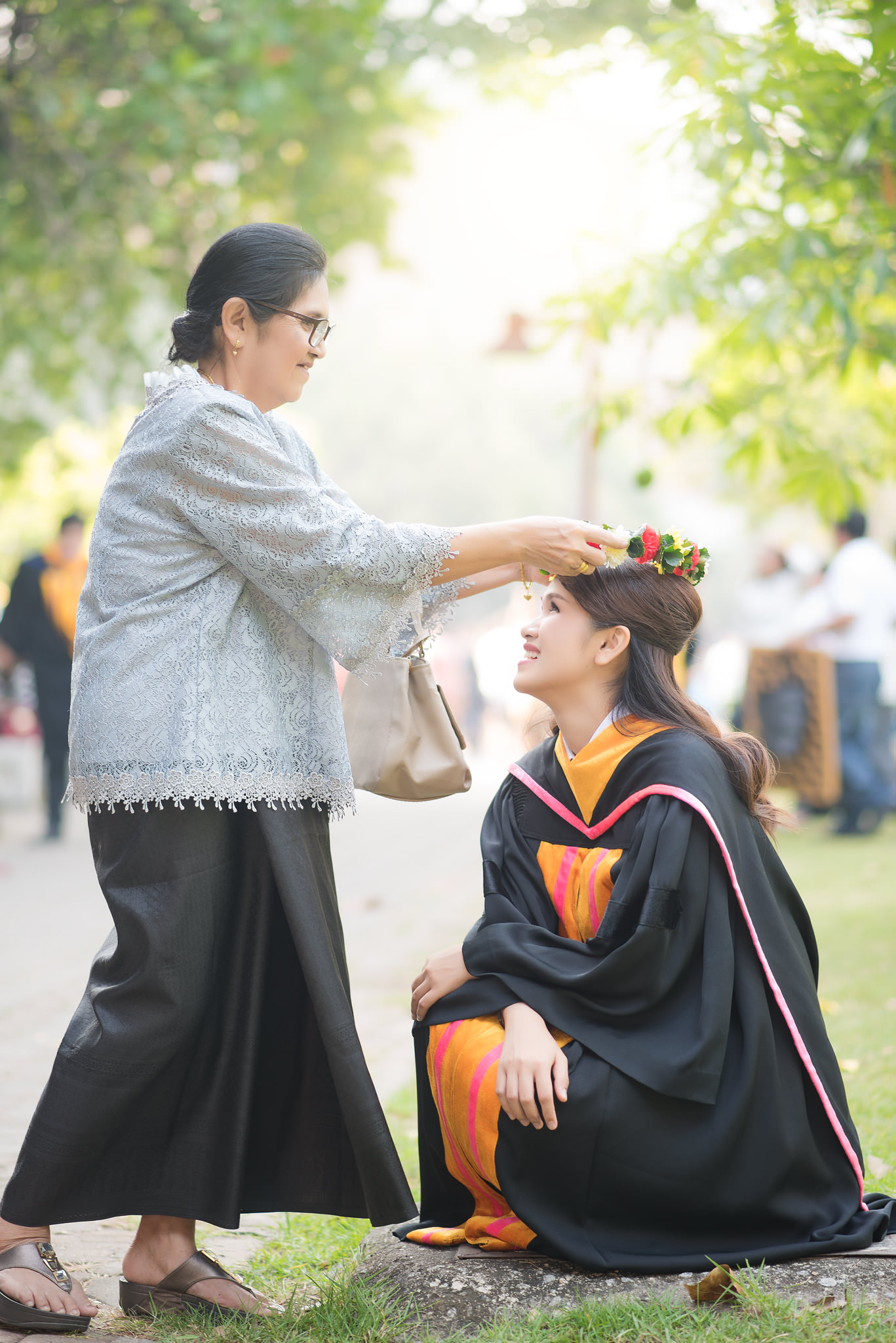 รับถ่ายรูปงานรับปริญญามหาวิทยาลัยหัวเฉียวเฉลิมพระเกียรติ