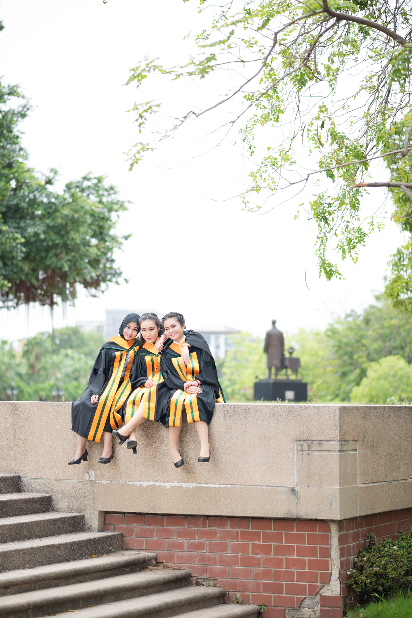 รับถ่ายรูปงานรับปริญญามหาวิทยาลัยหัวเฉียวเฉลิมพระเกียรติ