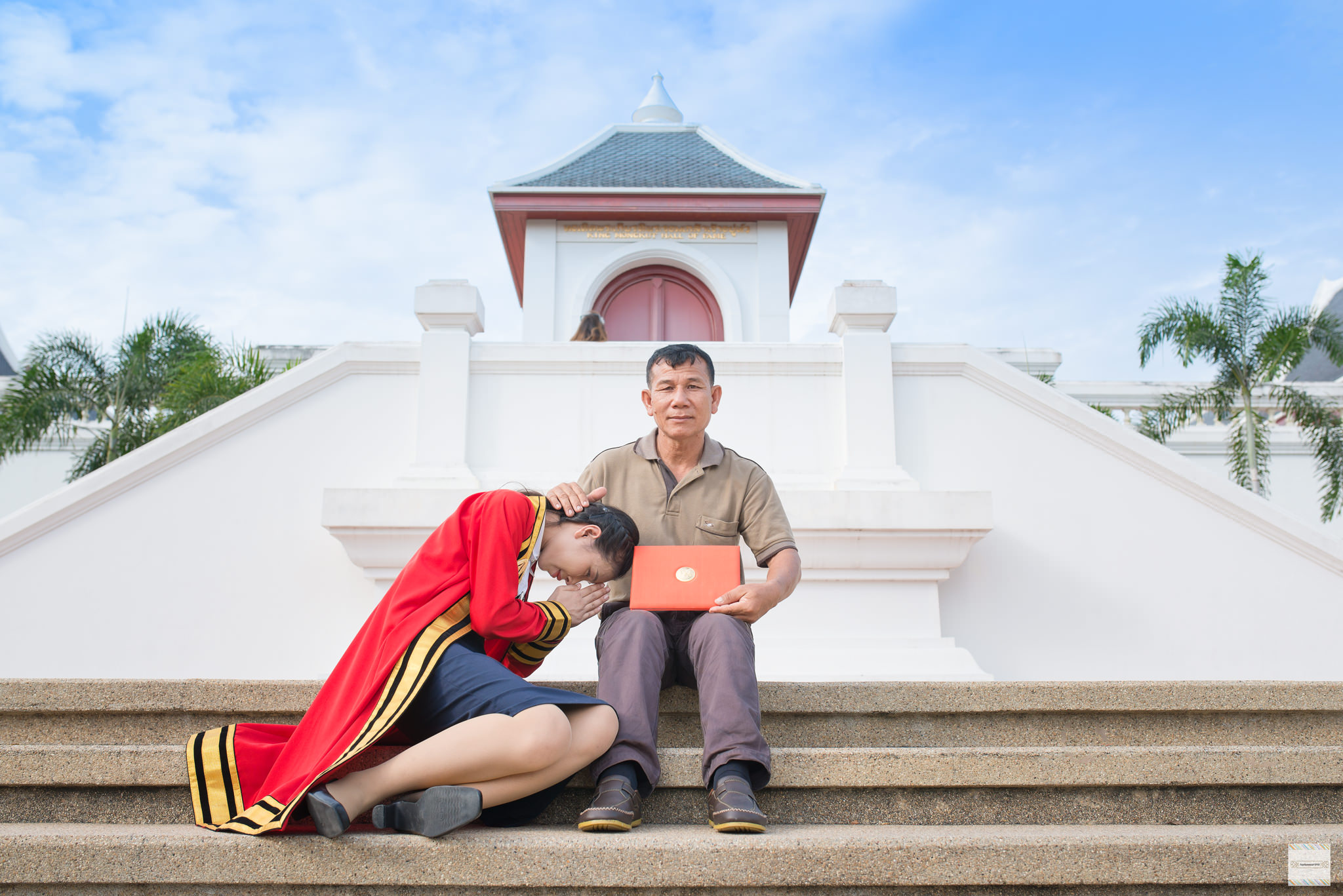 รับถ่ายรูปงานรับปริญญามหาวิทยาลัยเทคโนโลยีเจ้าคุณทหารลาดกระบัง