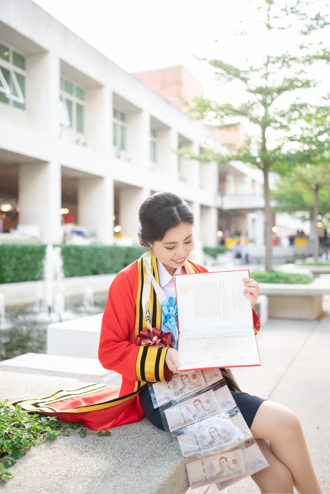 รับถ่ายรูปงานรับปริญญามหาวิทยาลัยเทคโนโลยีเจ้าคุณทหารลาดกระบัง