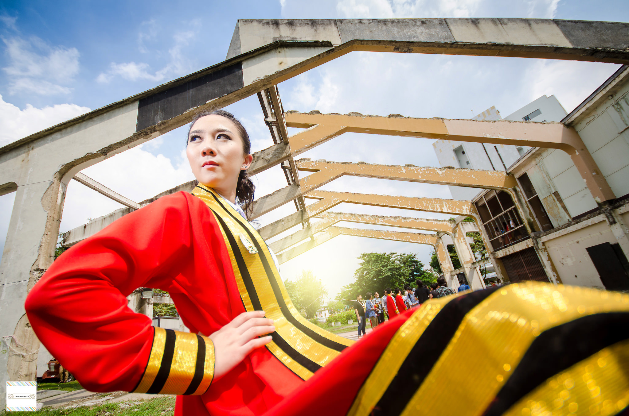 รับถ่ายรูปงานรับปริญญามหาวิทยาลัยเทคโนโลยีพระจอมเกล้าธนบุรี