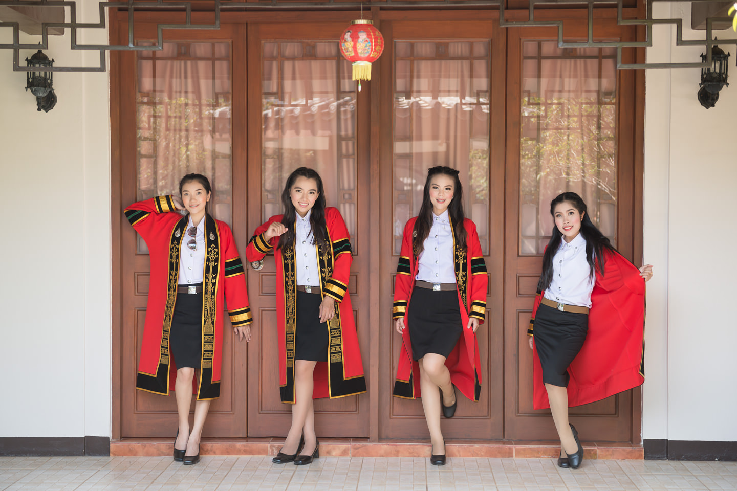 รับถ่ายรูปงานรับปริญญามหาวิทยาลัยแม่ฟ้าหลวง