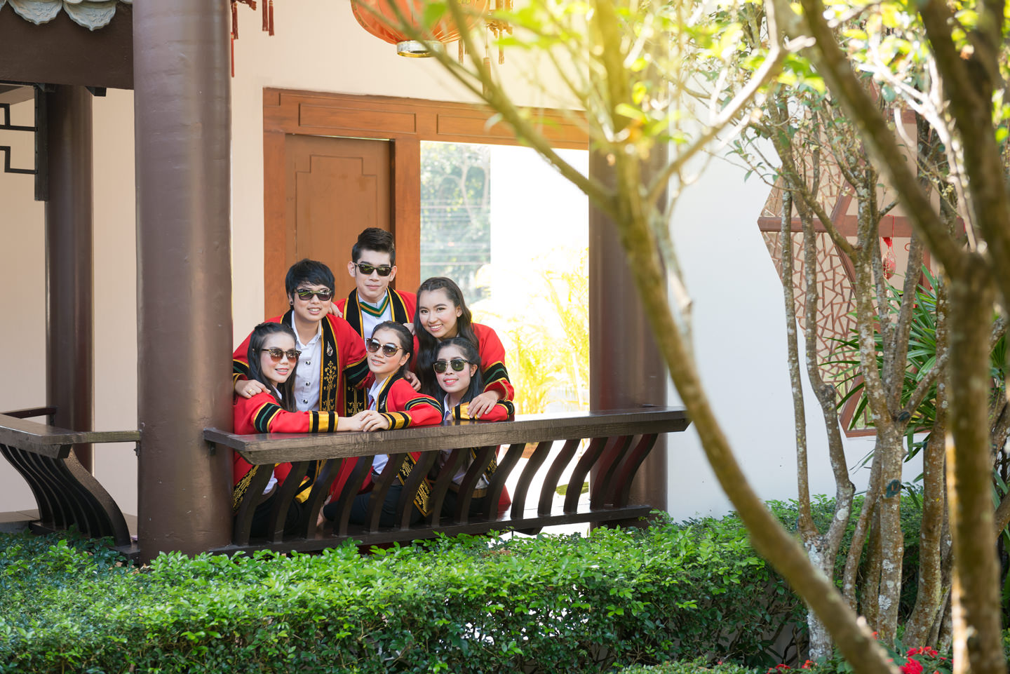 รับถ่ายรูปงานรับปริญญามหาวิทยาลัยแม่ฟ้าหลวง