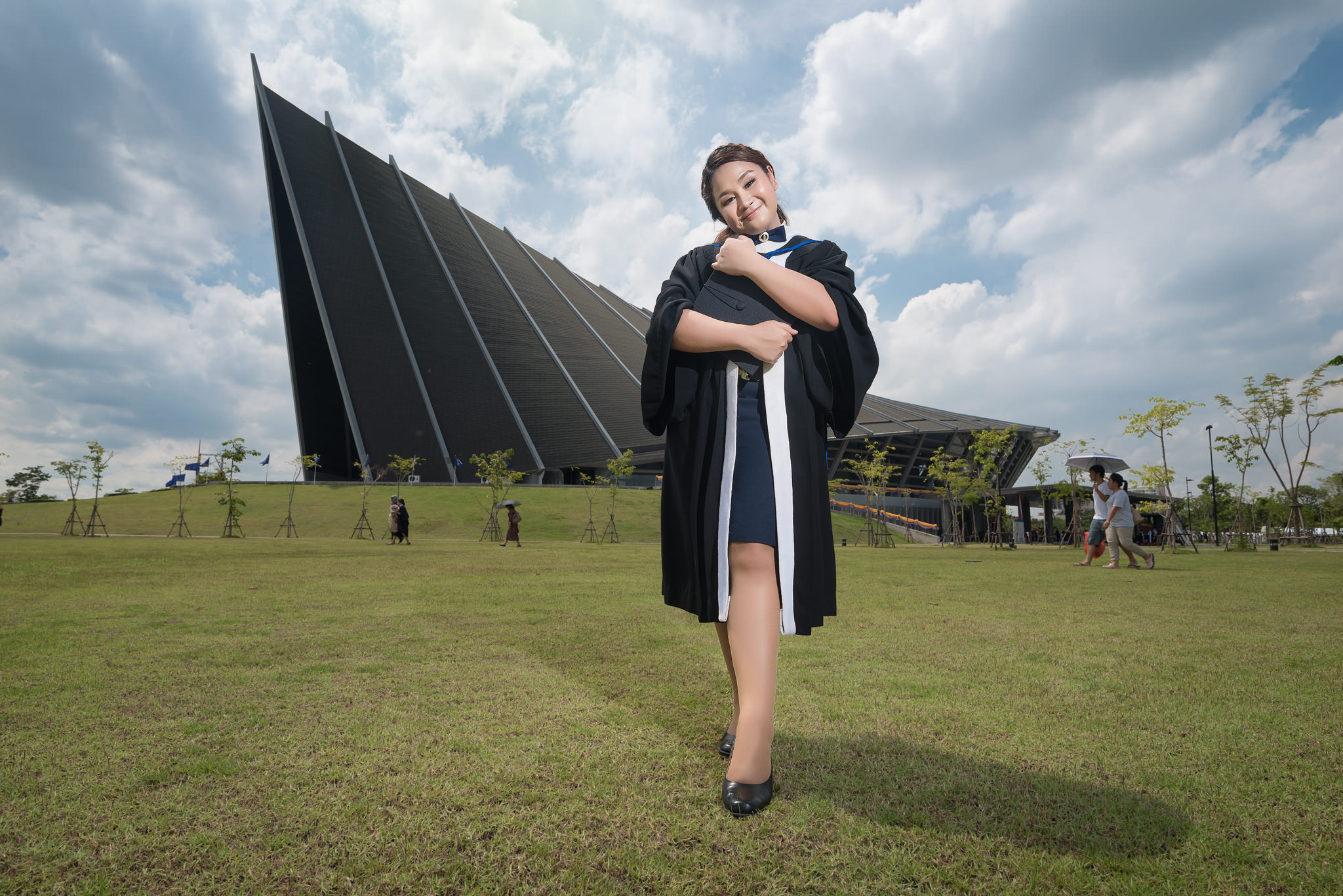 รับถ่ายรูปงานรับปริญญามหาวิทยาลัยมหิดล