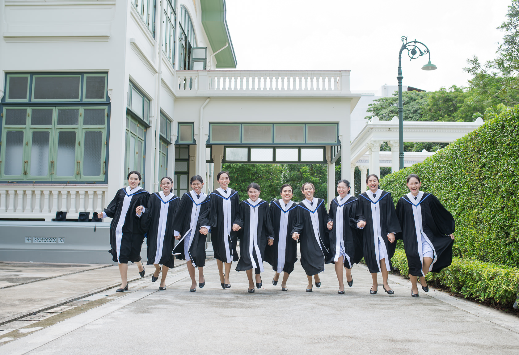 รับถ่ายรูปงานรับปริญญามหาวิทยาลัยมหิดล