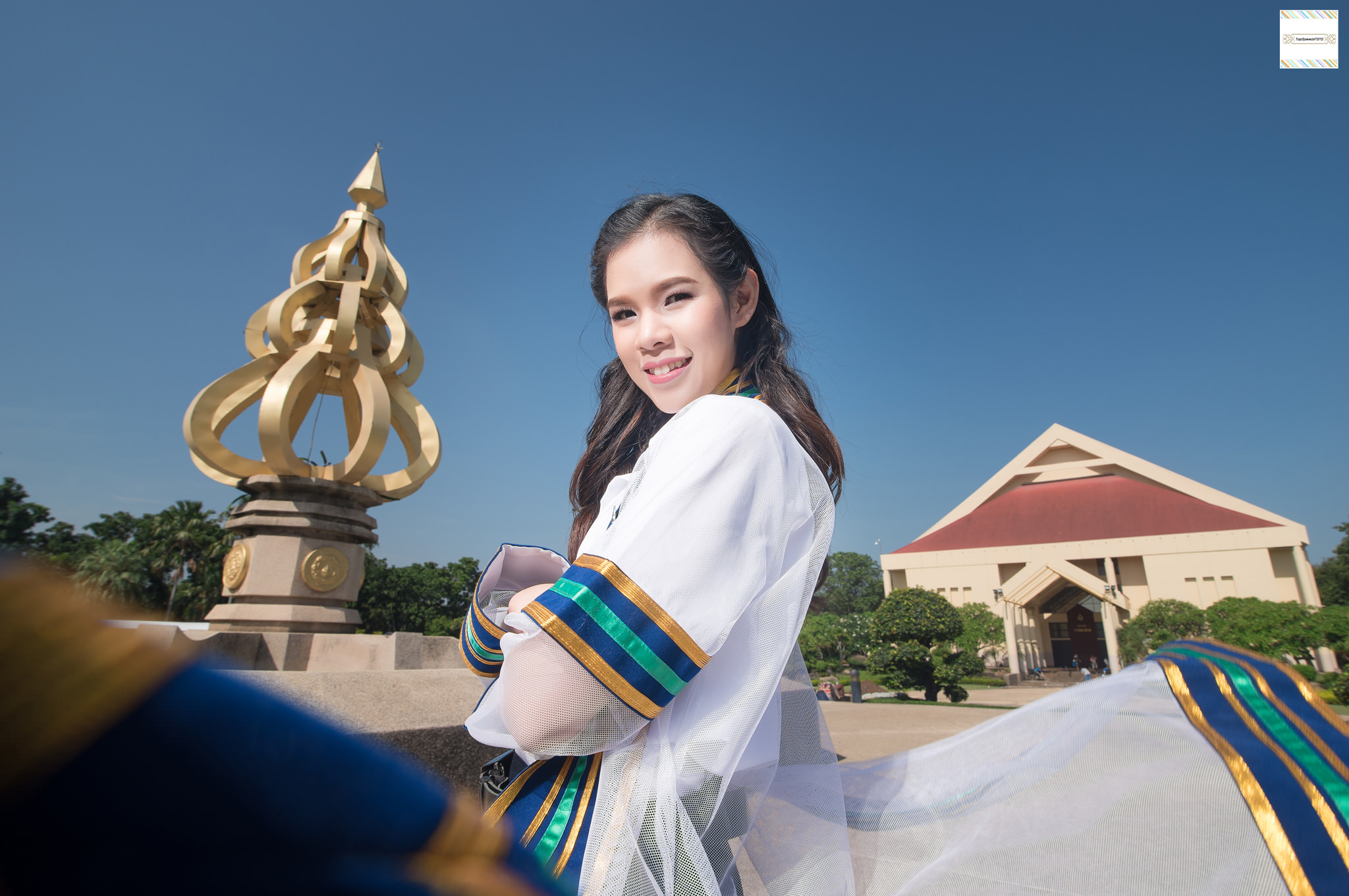 รับปริญญามหาวิทยาลัยเทคโนโลยีราชมงคลธัญบุรี