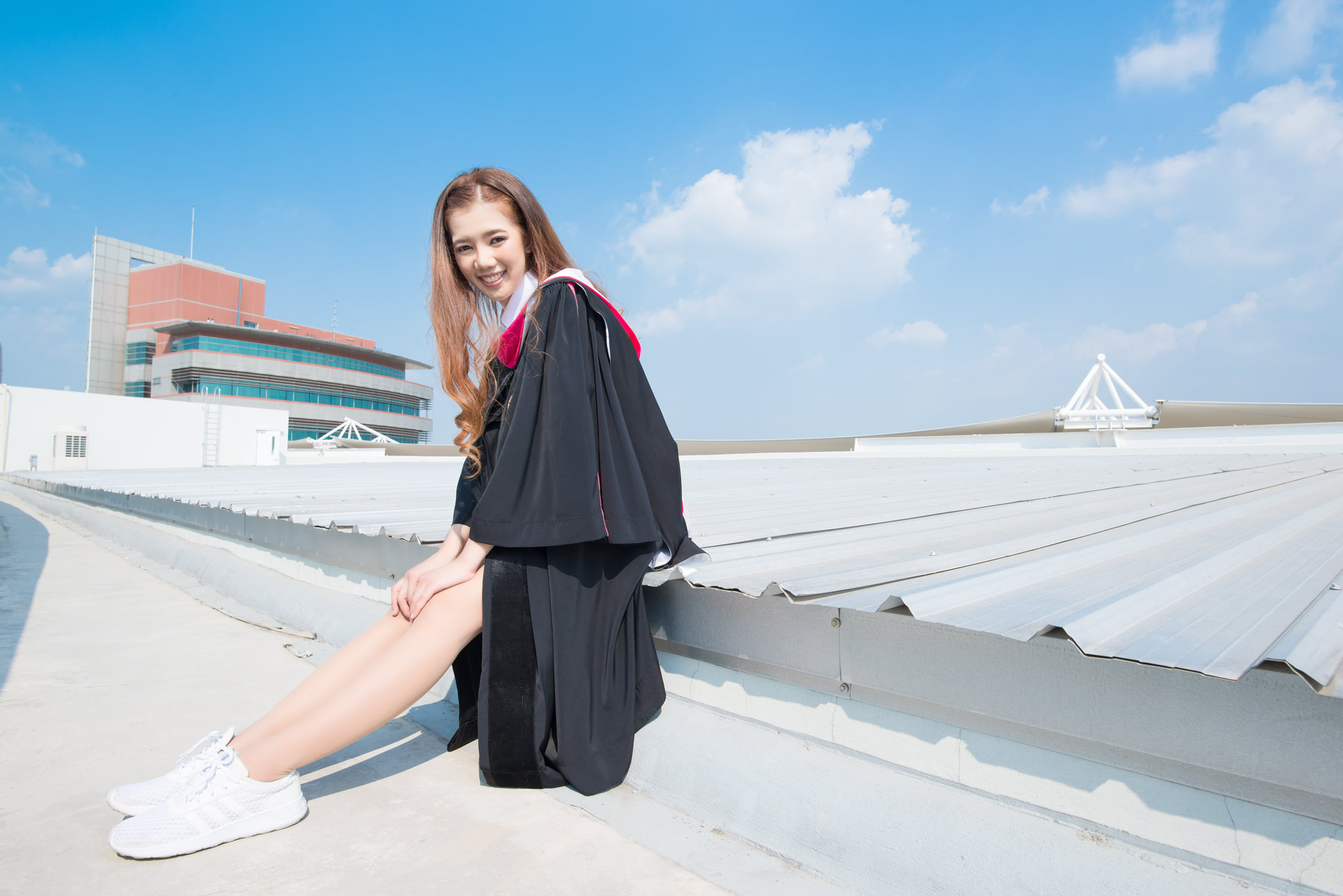 รับถ่ายรูปงานรับปริญญามหาวิทยาลัยรังสิต