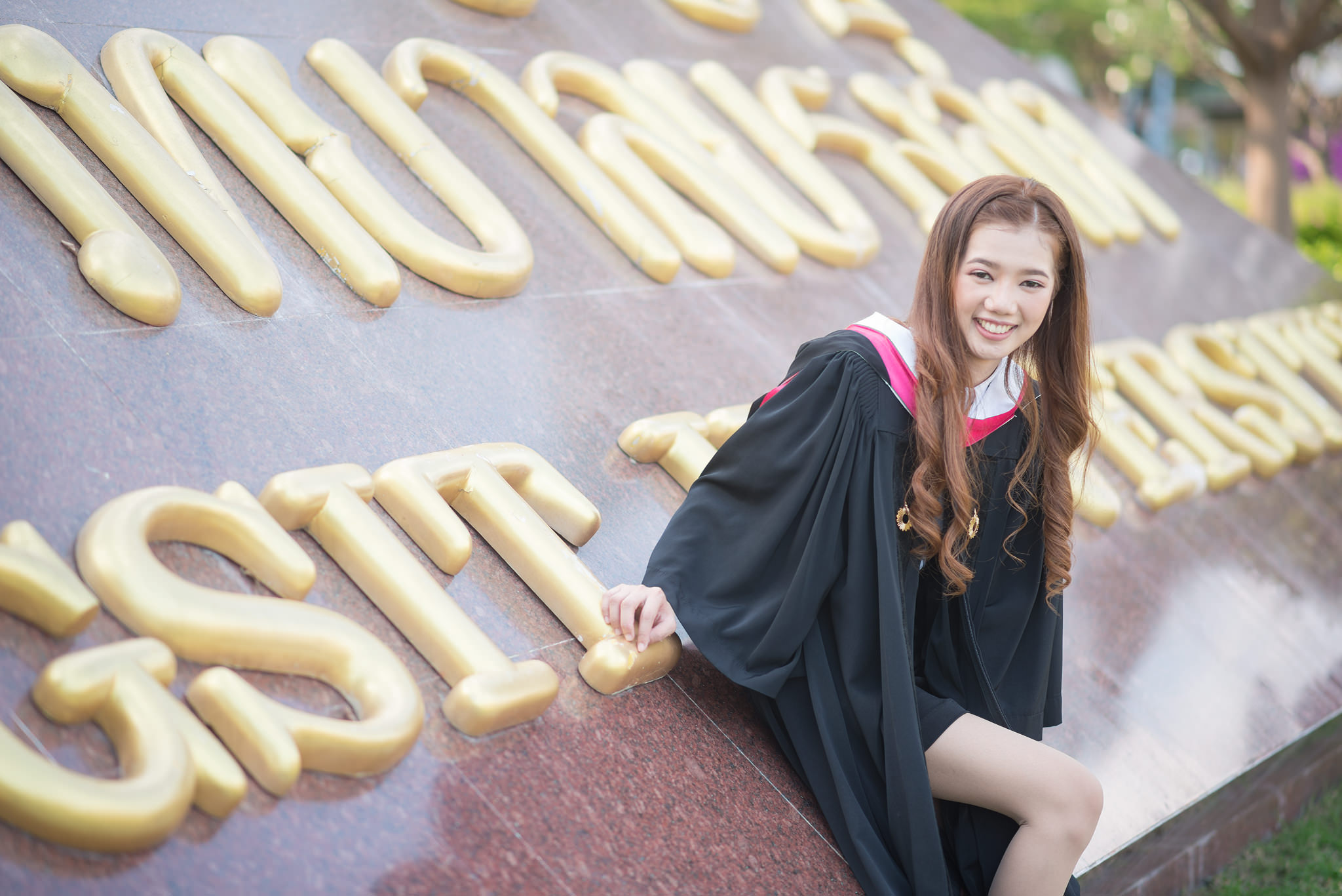รับถ่ายรูปงานรับปริญญามหาวิทยาลัยรังสิต