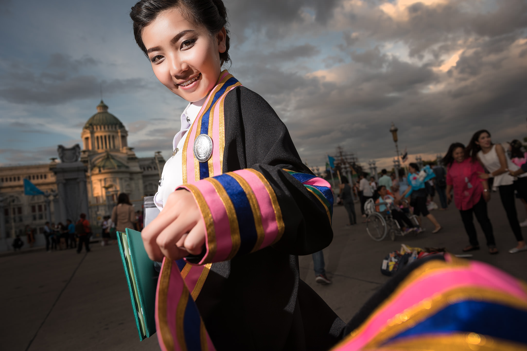 รับถ่ายรูปงานรับปริญญามหาวิทยาลัยราชภัฏ