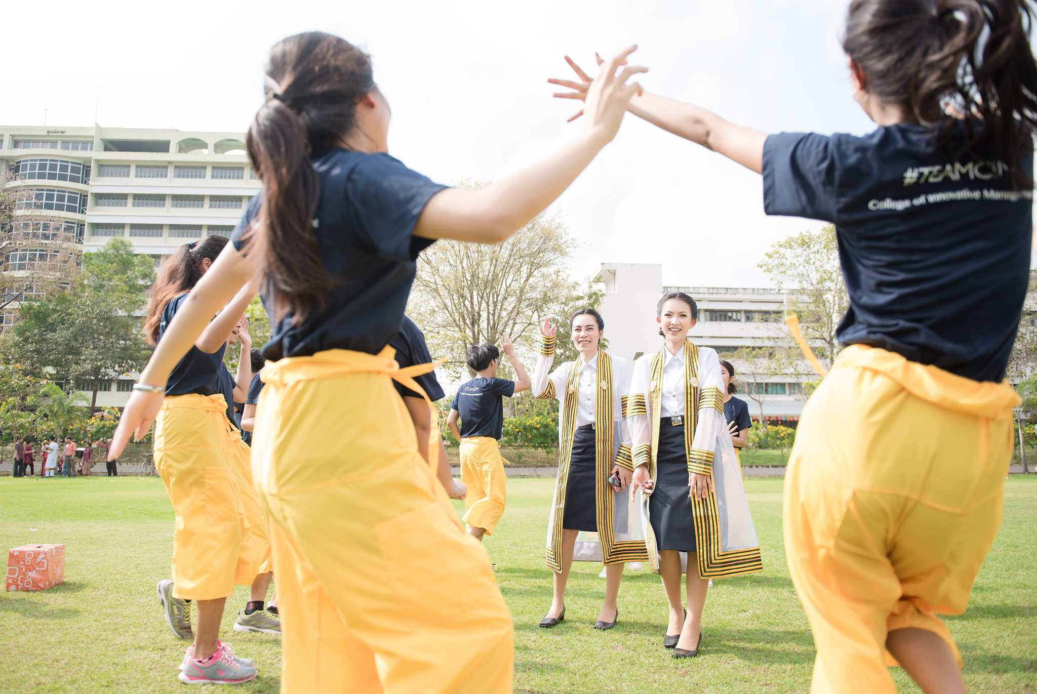รับถ่ายรูปงานรับปริญญามหาวิทยาลัยราชภัฏ
