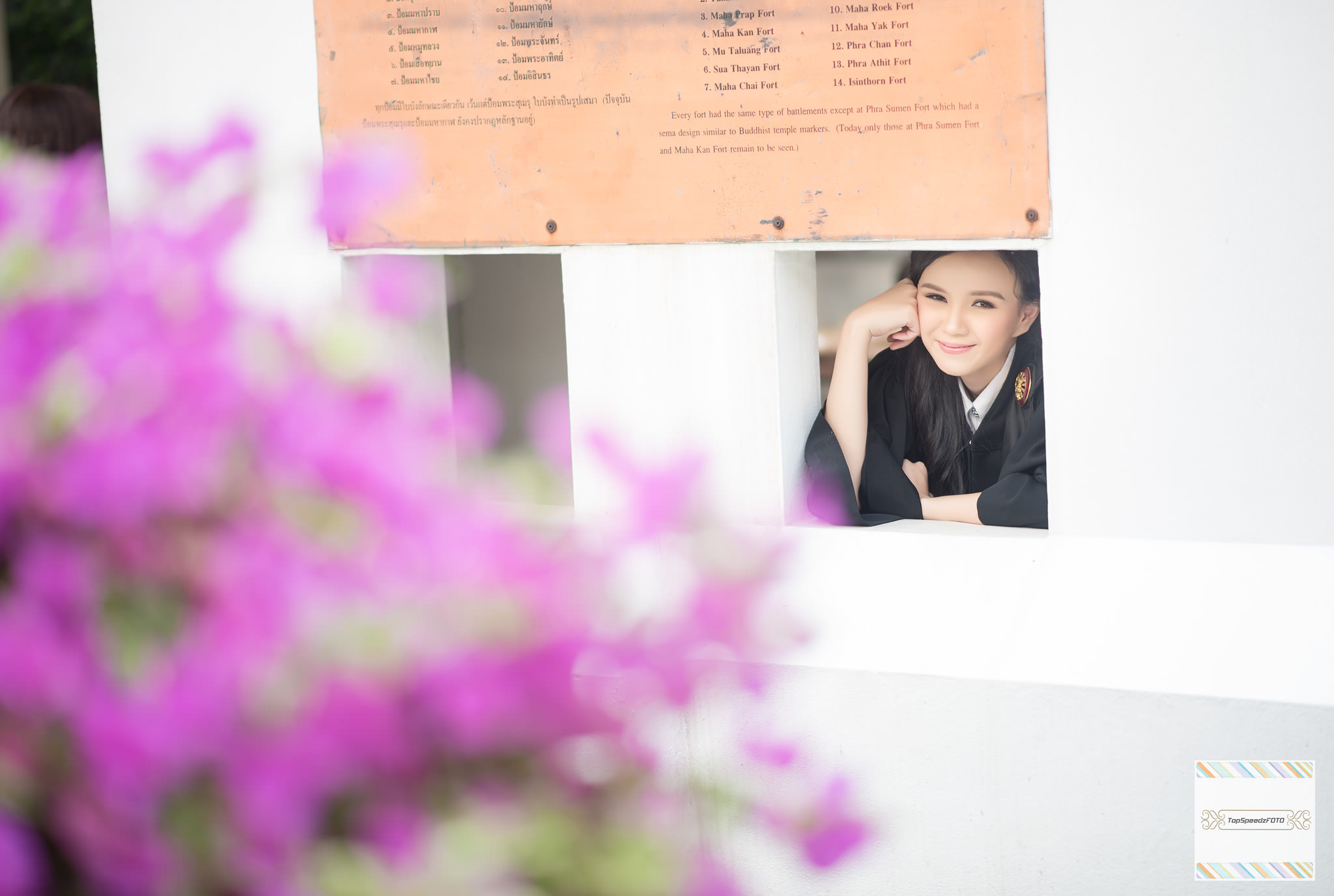 รับถ่ายรูปงานรับปริญญามหาวิทยาลัยธรรมศาสตร์
