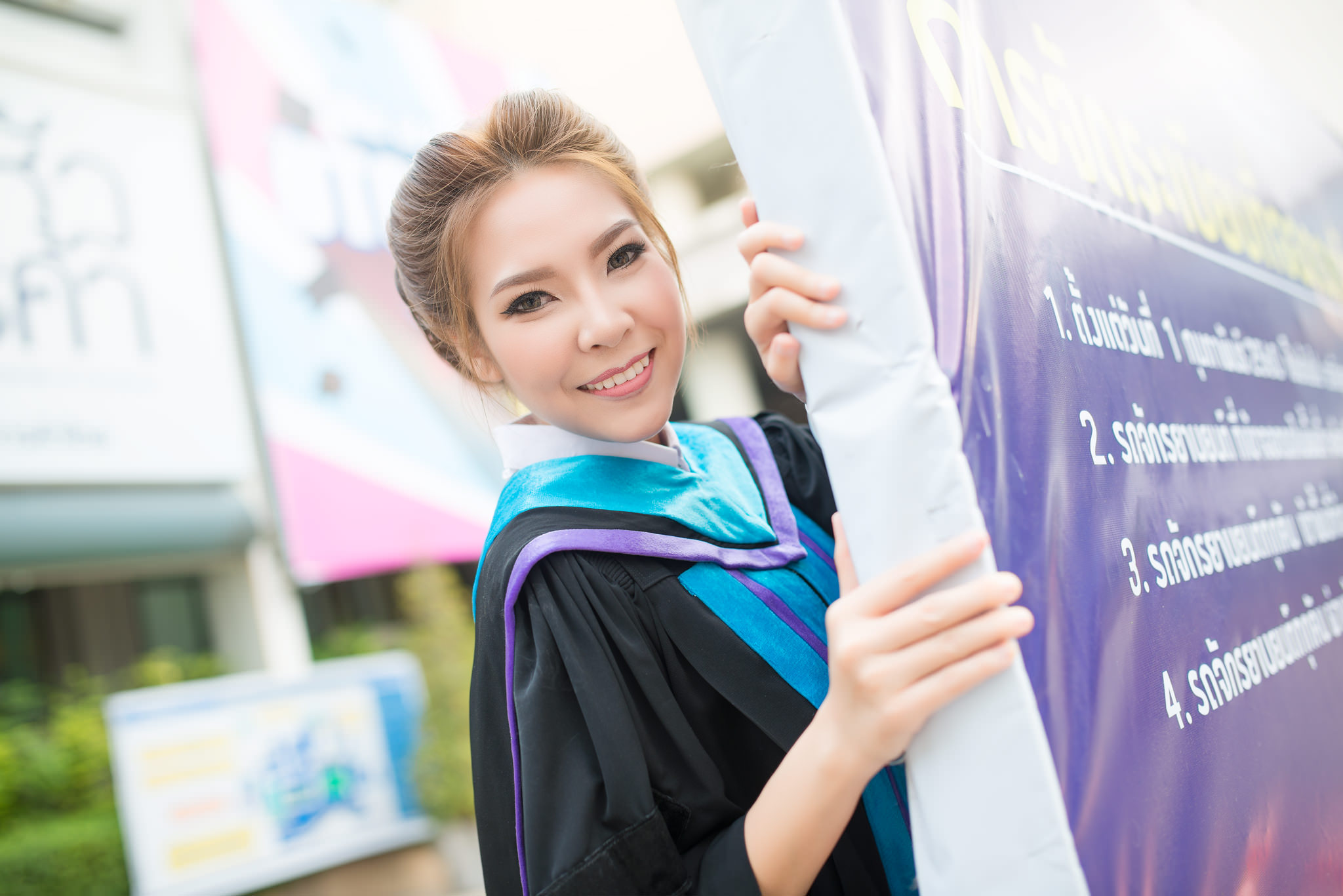 รับถ่ายรูปงานรับปริญญามหาวิทยาลัยหอการค้าไทย