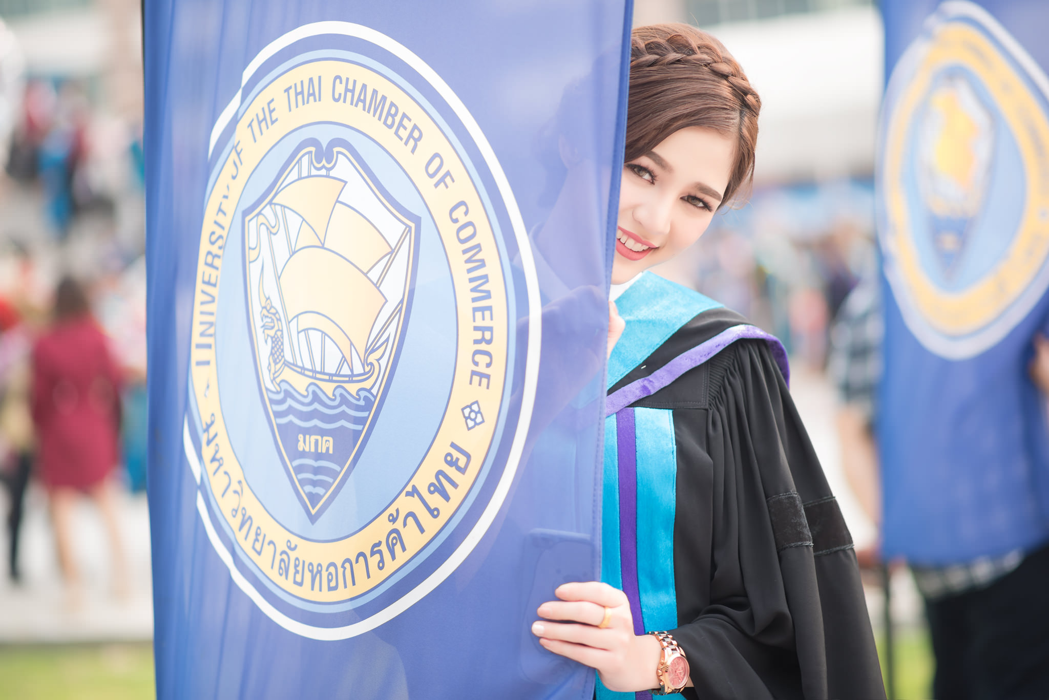 รับถ่ายรูปงานรับปริญญามหาวิทยาลัยหอการค้าไทย