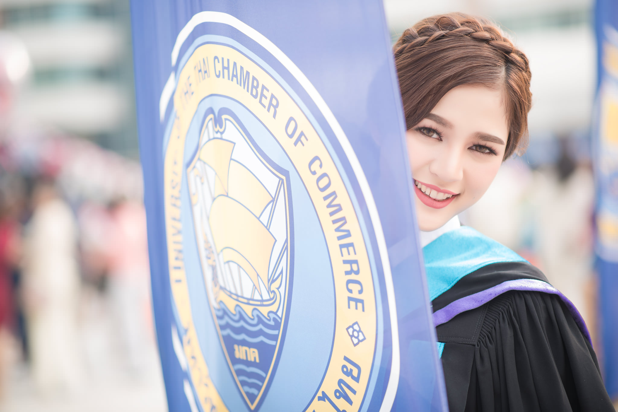 รับถ่ายรูปงานรับปริญญามหาวิทยาลัยหอการค้าไทย