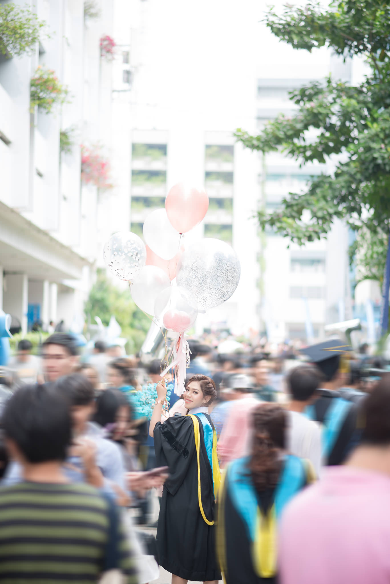 รับถ่ายรูปงานรับปริญญามหาวิทยาลัยหอการค้าไทย