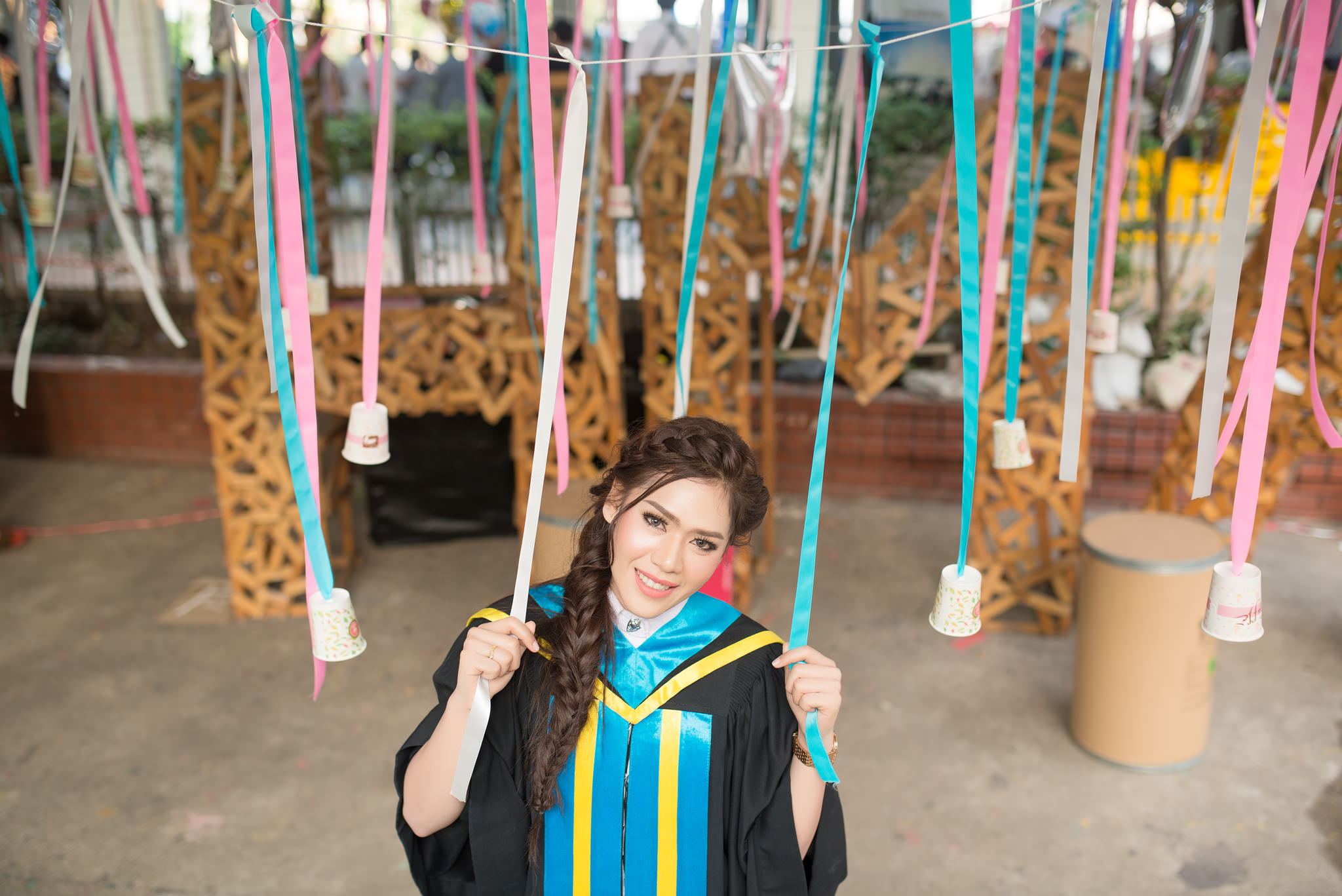 รับถ่ายรูปงานรับปริญญามหาวิทยาลัยหอการค้าไทย