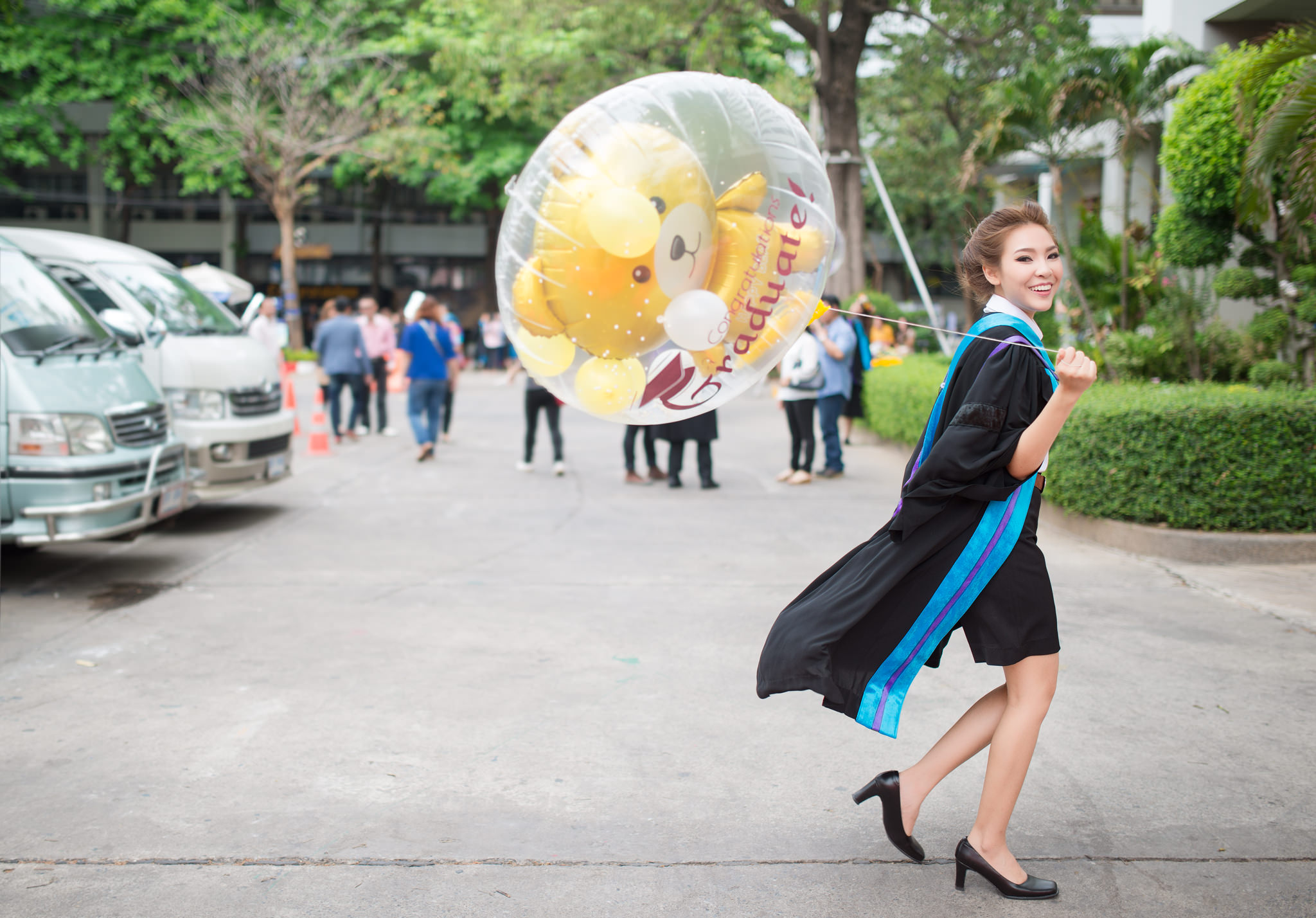 รับถ่ายรูปงานรับปริญญามหาวิทยาลัยหอการค้าไทย