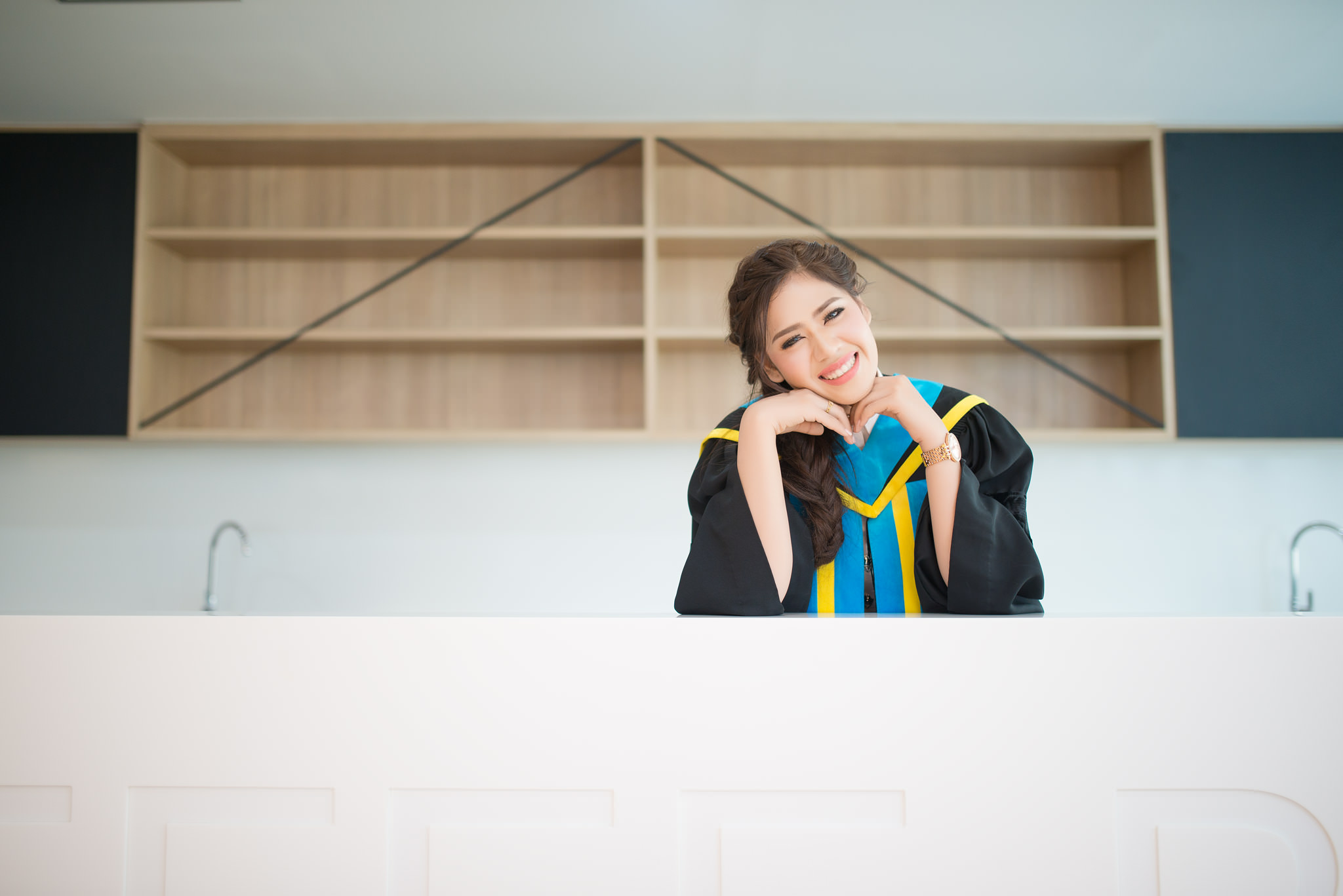 รับถ่ายรูปงานรับปริญญามหาวิทยาลัยหอการค้าไทย