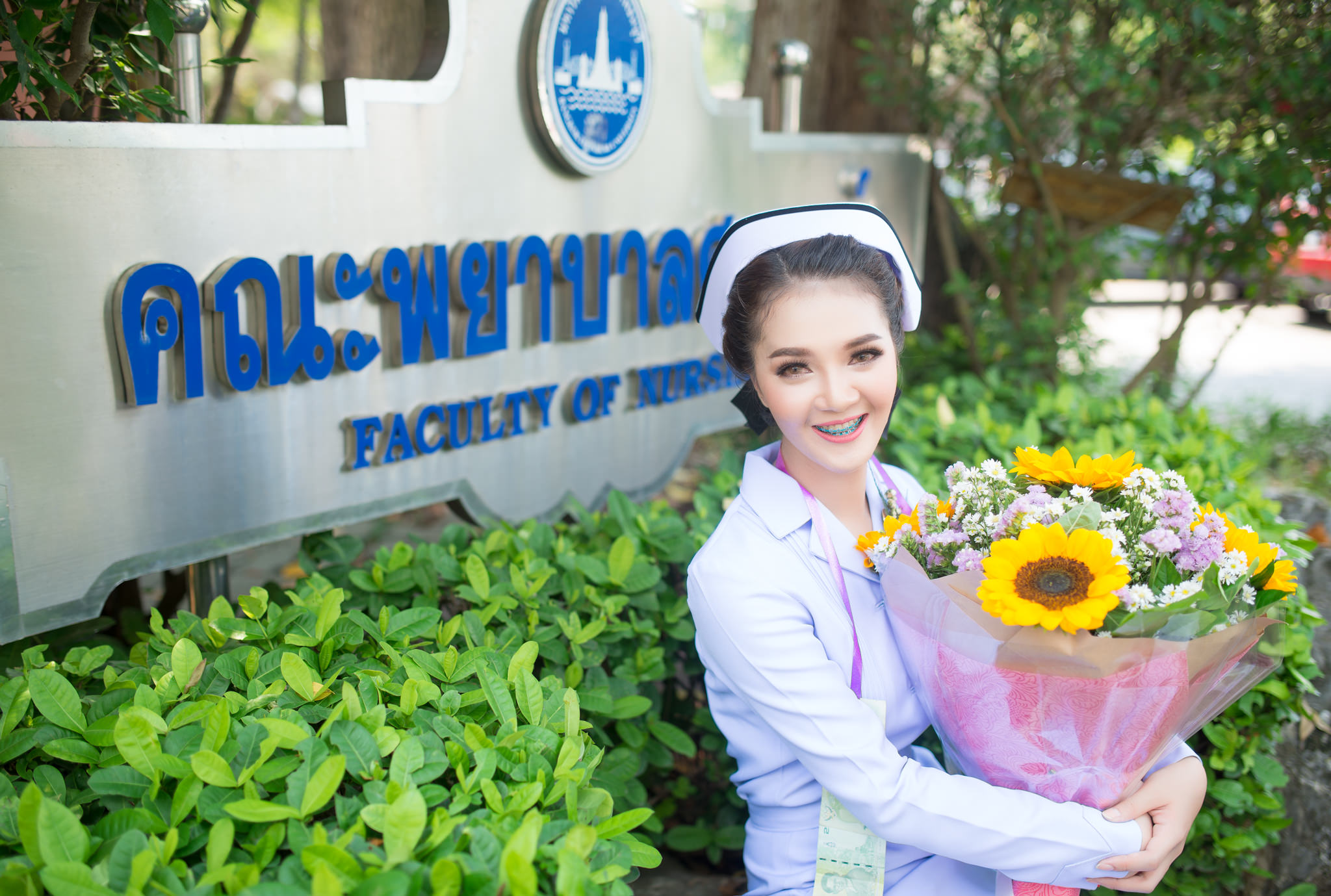 รับถ่ายรูปงานรับปริญญาวิทยาลัยพยาบาล